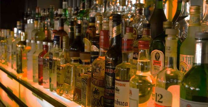 Elizabeth Vargas Talks to Diane Sawyer About Alcohol, Anxiety Issues