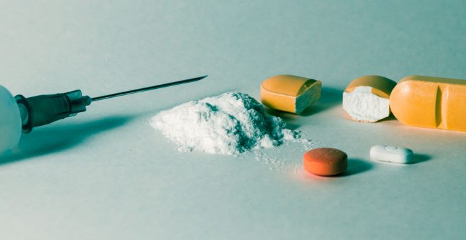Heroin, Fentanyl Cause Record-Breaking Number of Drug Deaths in 2015