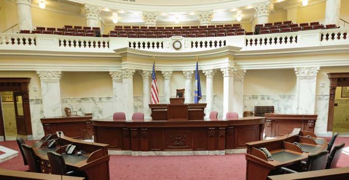 Mandatory Minimum Sentences Challenged in Proposed Bill
